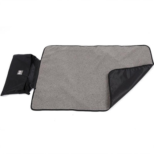 Portable Waterproof Outdoor Pet Blanket - Cozy Comfort For Dogs And
